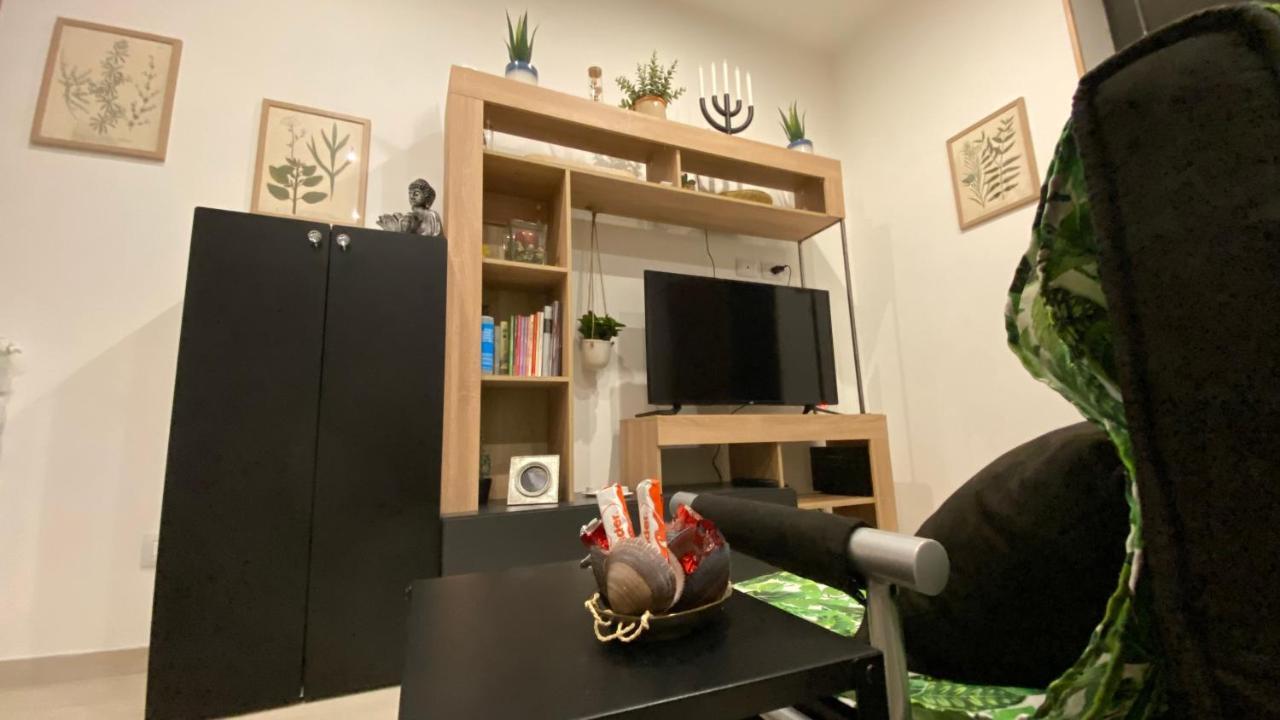 Officinale Rome Apartment, Pineta Sacchetti Екстер'єр фото